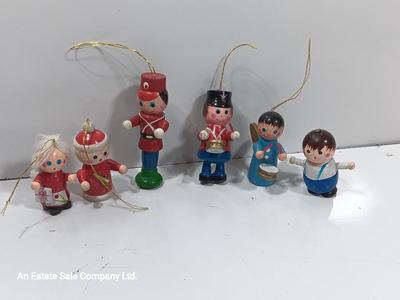 Vintage wooden ornaments -Santa & Mrs -. Drummer boy - marching band and more