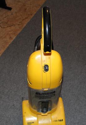 Small Ureka Vacuum