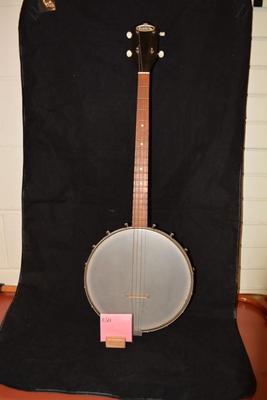 Vintage 4 String TrueTone Banjo