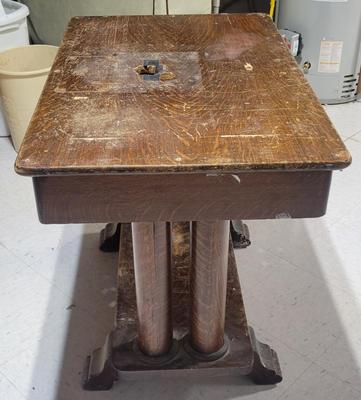 Antique Tiger Oak Table