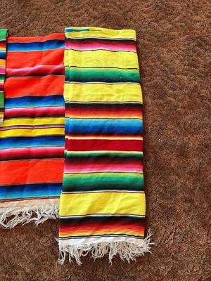 COLORFUL THROW BLANKETS