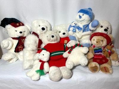 So Many Christmas Bears!