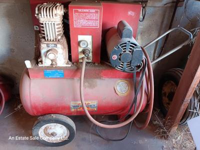 Sanborn Manufacturing Electric Air Compressor with hose