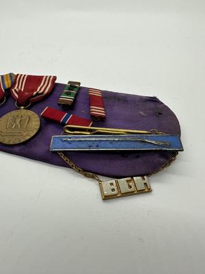Military Ribbons & Medals (lot 8)