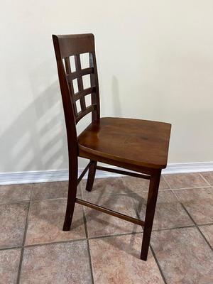 Crown Mark Counter Height Table & Chairs