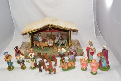 Handmade Wood Nativity Stable with Crafted Italian Pieces - AS IS