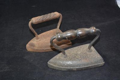 Set of 2 Heavy Antique Cast Iron Clothing Irons