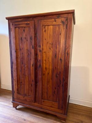Royal Cedar Chest Works: Wardrobe Closet Armoire