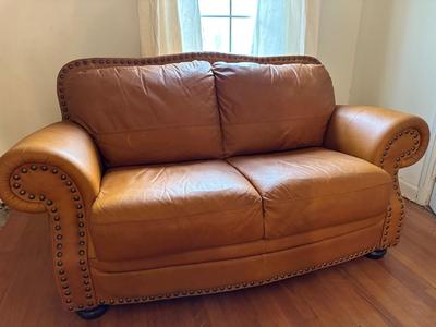 Natale Furniture Loveseat