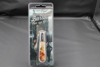 Bombshell Marlow Pin-up Girls - Novelty Knife