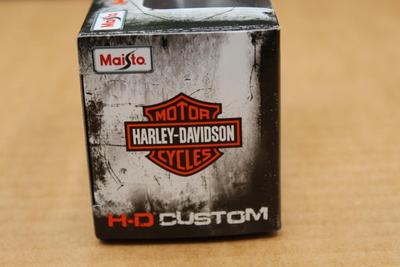 Harley Davidson - 1932 Ford Roadster Limited Edition