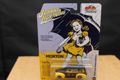 Johnny Lightning - 1940 - Ford Sedan Delivery - Morton Salt Diecast Car