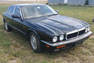 Black 1997 Jaguar XJ6 Automobile - Great Condition