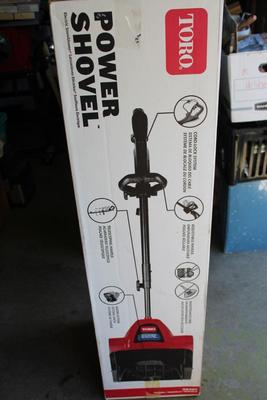 Toro  Power Shovel - Electric Near New