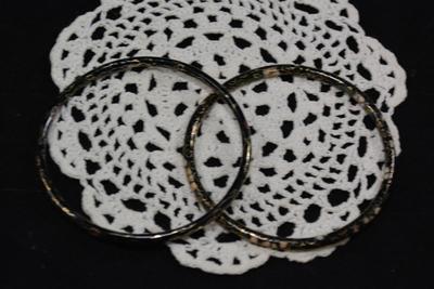 Set of 2 CloisonnÃ© Bangle Bracelets 9â€ 25.3g