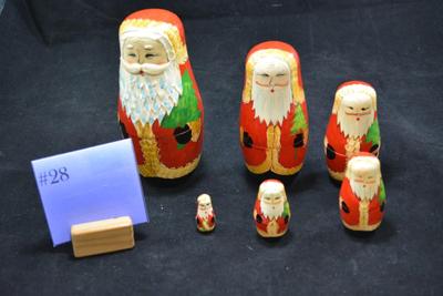 6 Piece Santa Claus Russian Nesting Doll Set-AS IS