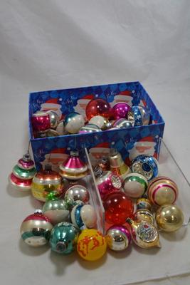Lot of Loose Vintage Glass Christmas Ornaments