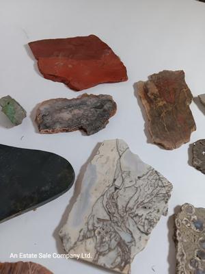 Rock collection - agate slabs - shales and more