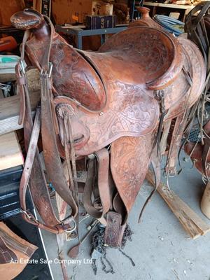 Buck Steiner Western Saddle with breast collar