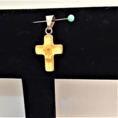 Metal and Acrylic Cross with Flower 1 1/2" x 1/2"