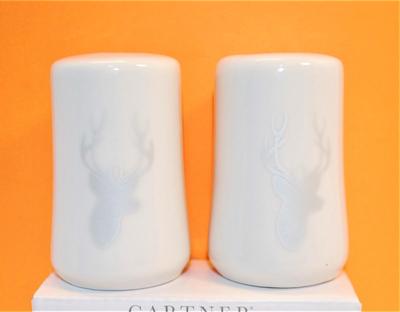 "Gartner" Pale Elk Impression on White Shakers-Boxed 3 1/4"