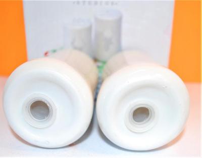 "Gartner" Pale Elk Impression on White Shakers-Boxed 3 1/4"