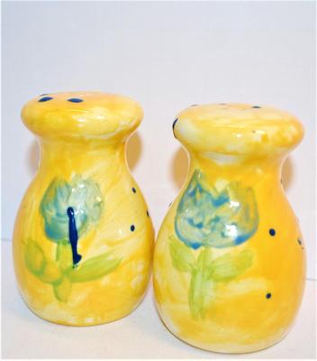 Handpainted Yellow Set with Dots and Flowers 3 1/2"