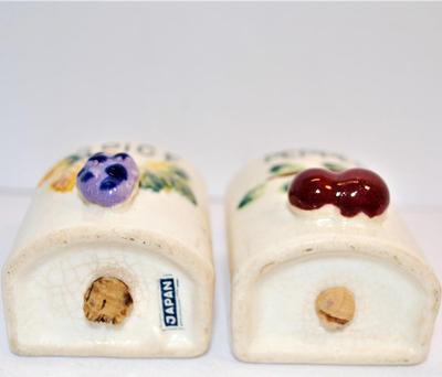 Vintage "Spice + Pepper" Set with Flat Back and Fruit 2 1/2"