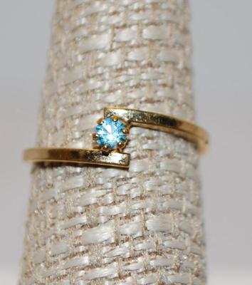 6 Prong Off-Set Top with Petite Robin's Egg Blue Stone Ring Size 6 1/2