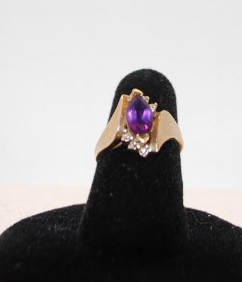 10k GOLD Marquis Shaped Amethyst with White/Gold Accents Size 5 1/2