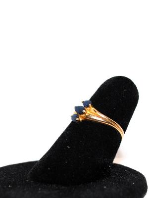 Vintage 14k GOLD 3 Blue Sapphires Vintage Christian Bernard Size: 5 1/2