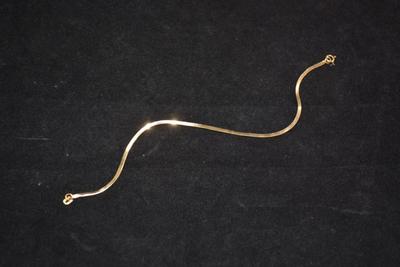14k Gold Herringbone Bracelet 8â€, 0.6g
