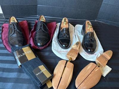 Lot 585 Mens Dress shoes