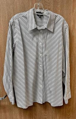 Foxcroft Women's Size 20 100% cotton Black & White Striped Long-sleeve button front shirt