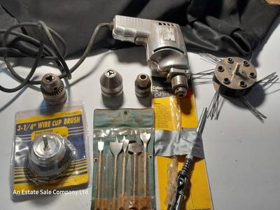 Thor speed drill with an assortment of bits Model 20