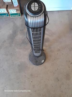 Holmes Multi speed oscillating tower fan