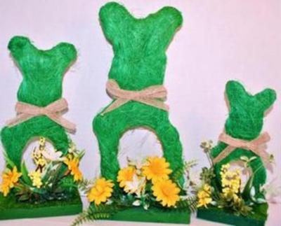 "Springy" Green and Yellow Display Decorations