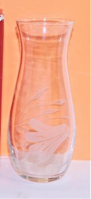 Tulip Glass Vase with Box 7" H