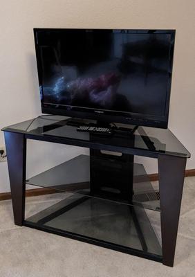 Insignia 32" Flat Screen TV and Stand