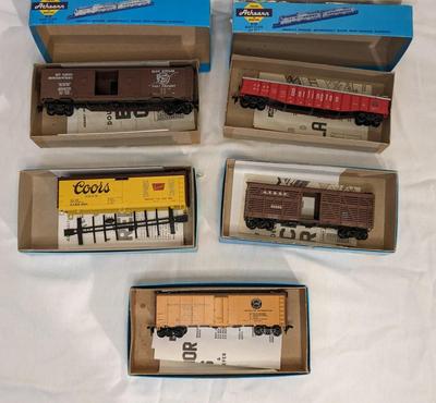 Athearn HO Gauge Cars