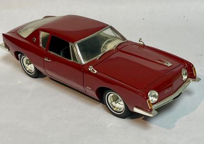 1963 Burgundy Studebaker Avanti Model Car 1/18 Scale