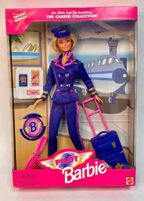 Airline Pilot Barbie, Mattel NIB Career Barbie