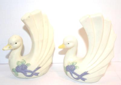 Blue Flowered Swan-Style Salt & Pepper Shaker Set 4" H