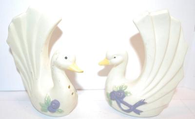 Blue Flowered Swan-Style Salt & Pepper Shaker Set 4" H