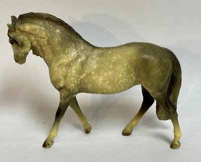 Breyer Molding Co Andalusion Mare Dapple Grey Model Horse Figurine #8925 1996