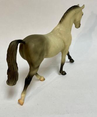 Breyer Molding Co. Dapple Grey Hanoverian Model Horse Figurine 2 front socks