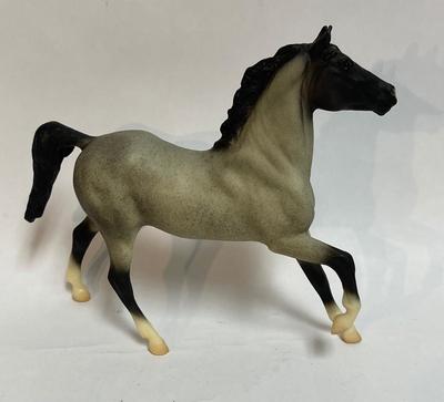 Breyer Classic #641 Blue Roan Quarter Model Horse Figurine