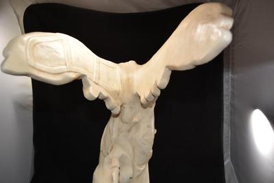 Vintage AMR Studios â€œNike of Samothraceâ€ Winged Victory Plaster Reproduction