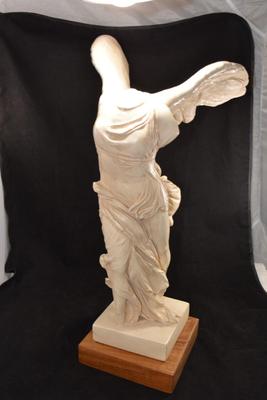 Vintage AMR Studios â€œNike of Samothraceâ€ Winged Victory Plaster Reproduction
