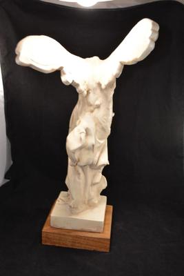 Vintage AMR Studios â€œNike of Samothraceâ€ Winged Victory Plaster Reproduction